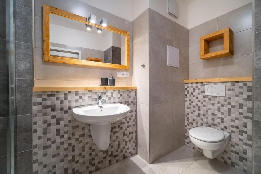 Private Cozy And Quiet Apartment Lipno nad Vltavou Exteriör bild