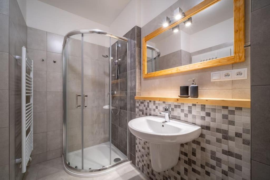 Private Cozy And Quiet Apartment Lipno nad Vltavou Exteriör bild